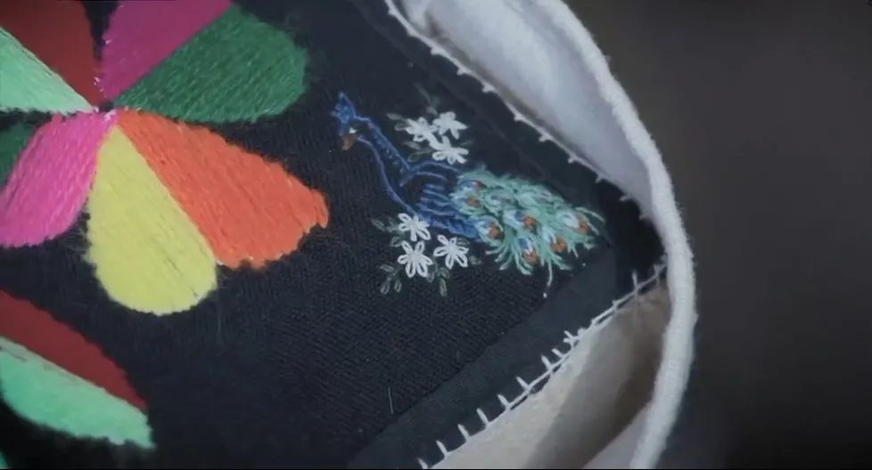 影子恋人哥哥被绑架,影子恋人泰剧儿子求妈妈原谅