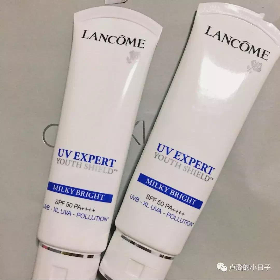 化妆包外出随身携带不透明,出门旅行化妆包推荐