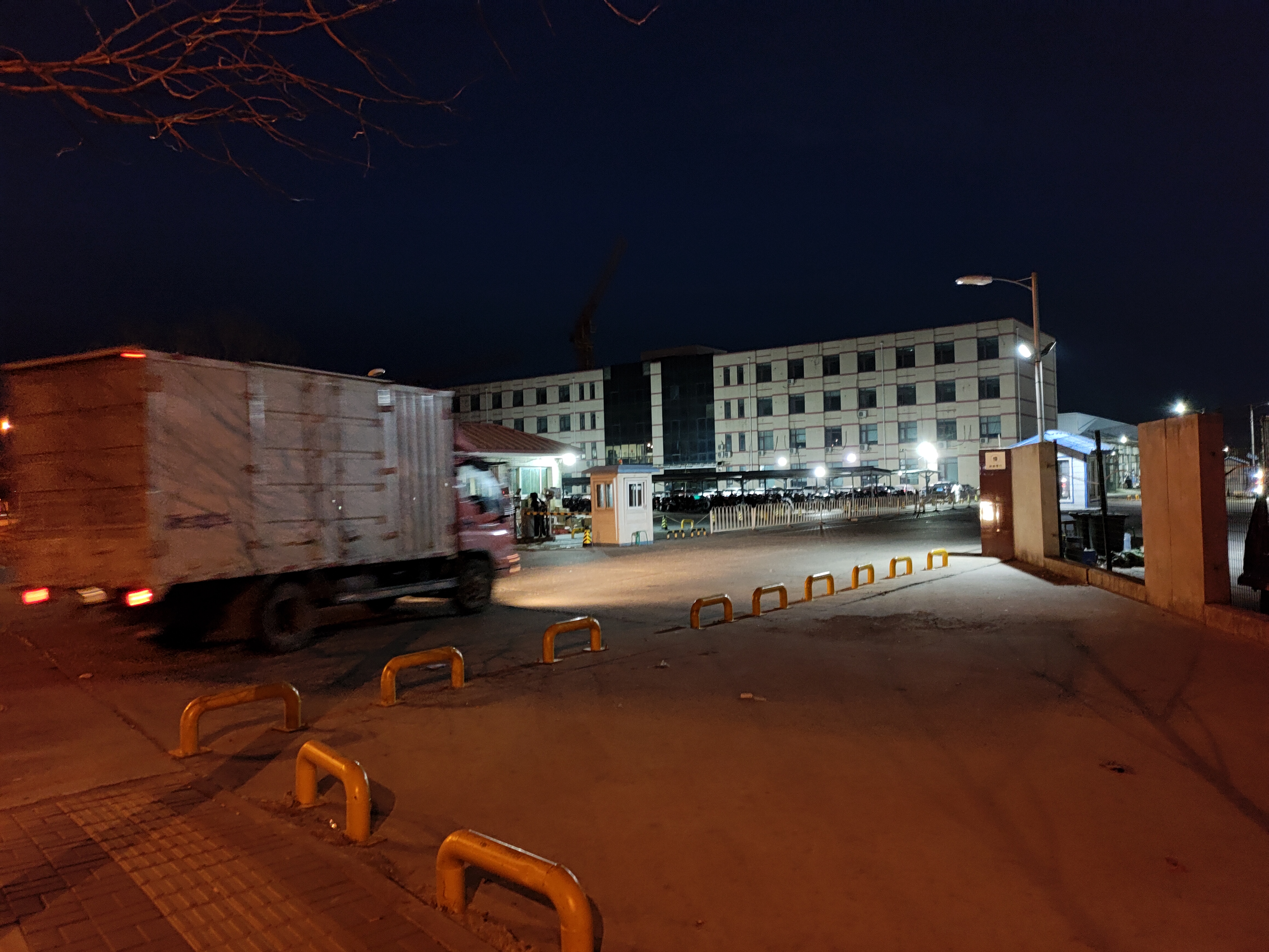 快递分拣夜班四小时兼职累吗,晚上做快递分拣兼职6小时