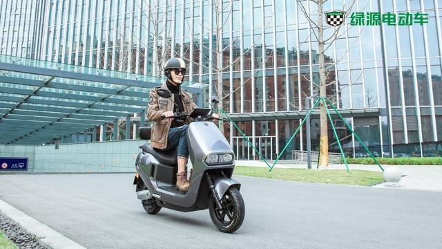 绿源s30极速版5498值得买吗,绿源电动车1299元性能测评