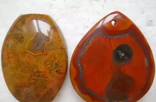 石林彩玉精品手镯图,石林彩玉有人回收吗