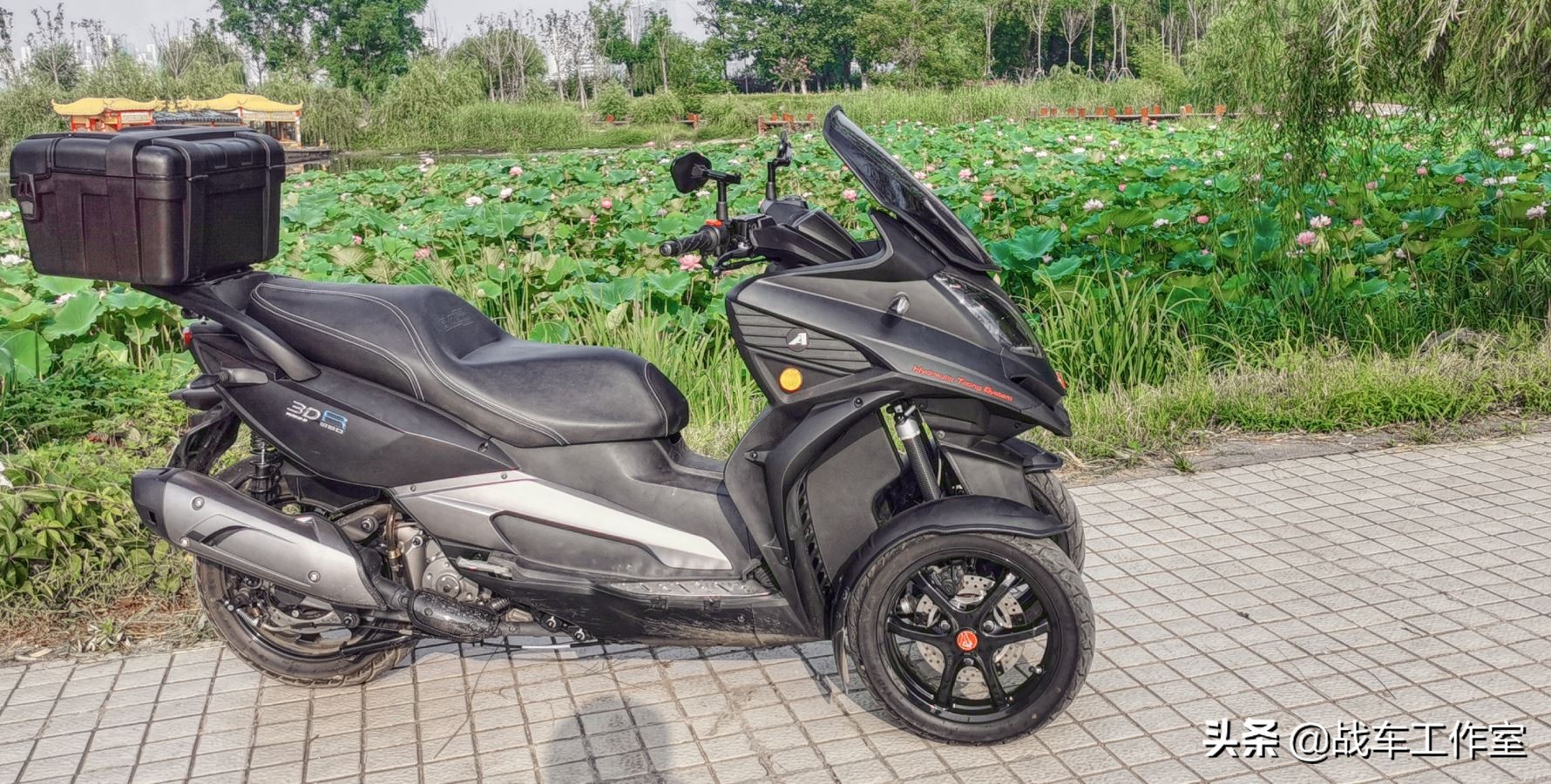 宏佳腾350评测视频,宏佳腾3d350r试驾