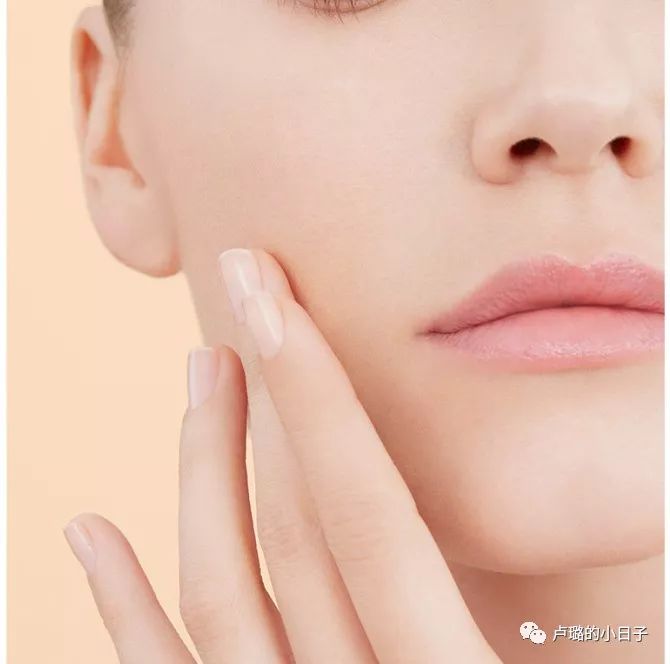 粉底气垫怎样才不脱妆不卡粉,cc棒与bb气垫粉底