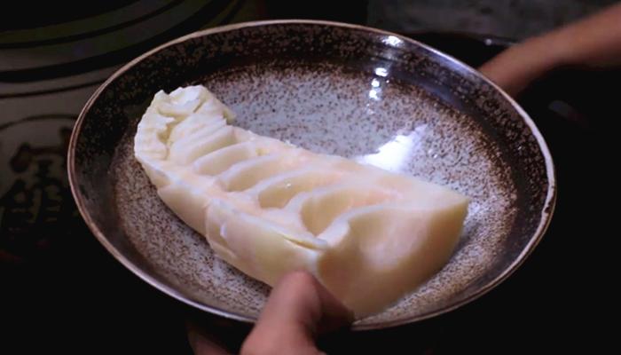 李子柒做螺蛳视频,李子柒螺蛳粉泡着吃