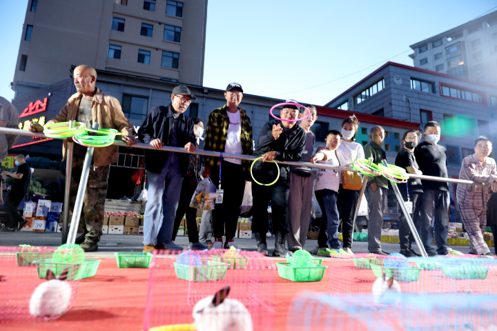 明达欢乐夜市小吃区团购,明达夜市推荐