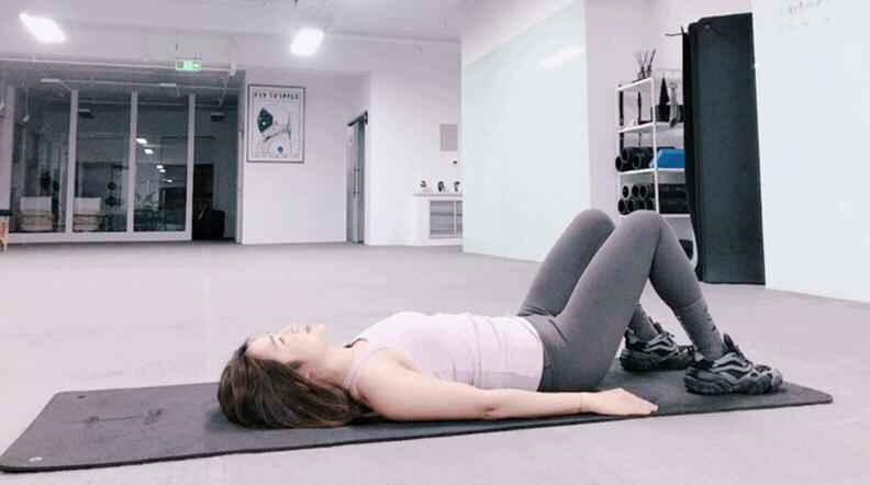 产后腹直肌分离恢复训练一个动作,产后腹直肌分离恢复训练视频