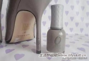 皮鞋鞋尖踢破皮了怎么办,皮鞋鞋尖太硬怎么弄软化