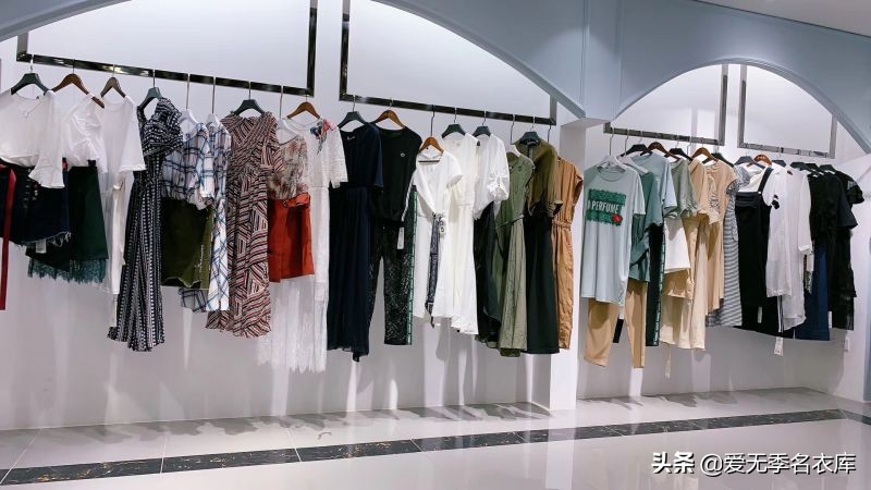 折扣店一般从哪里拿货 (品牌折扣店该怎么找货源)