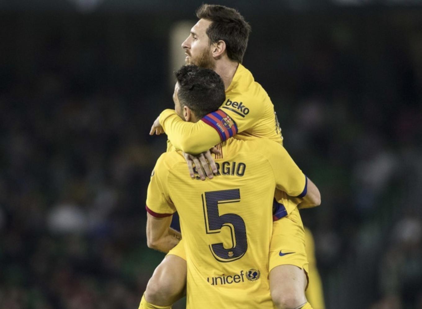 助攻帽子戏法，梅西才是真球王，一举动证明他比C罗伟大