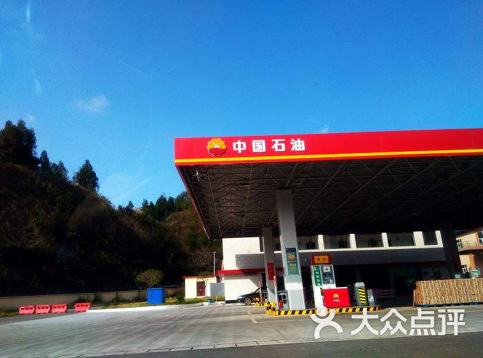 中石化和中石油哪家的汽油更耐烧,中石化油和私人加油站哪个耐烧