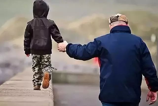 德国三级税卡交多少税 (德国月入3千要交多少税)