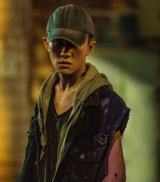 看了三遍才看懂男孩的眼神完整版,看了三遍才看明白男孩子的眼神