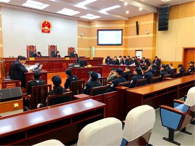 欠钱收到法院传票不去有什么后果,欠钱收到传票因为有事去不了咋办