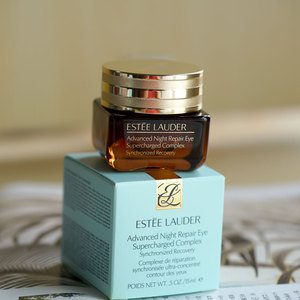 适合冬季眼部干燥眼霜推荐,平价好用的眼霜推荐去细纹黑眼圈