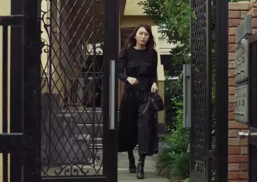 新垣结衣遇渣男,新垣结衣此前都有过哪些感情经历