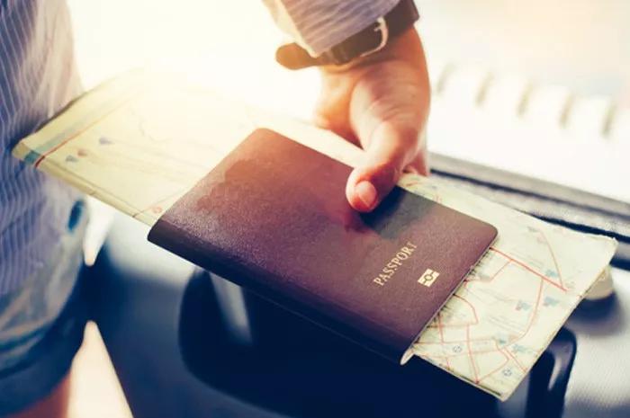 出国旅游过海关被扣是什么原因,出国旅游被海关劝返视频