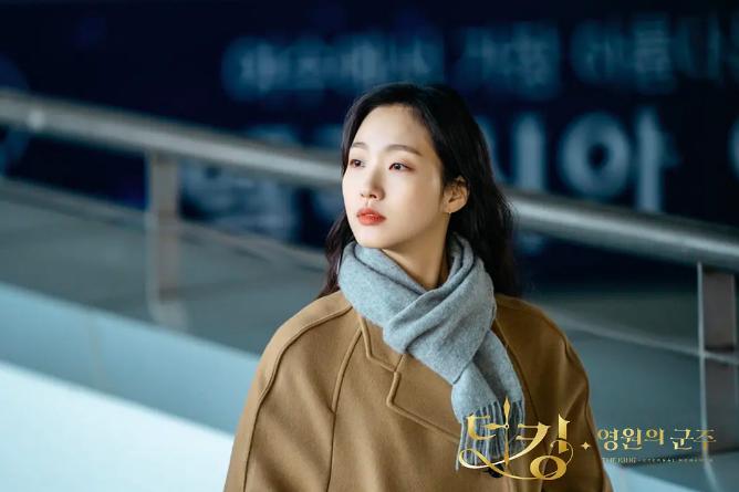 韩剧同款球鞋推荐,金高银鞋子同款