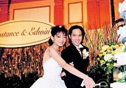 伍智恒年轻照片,伍智恒年轻模样