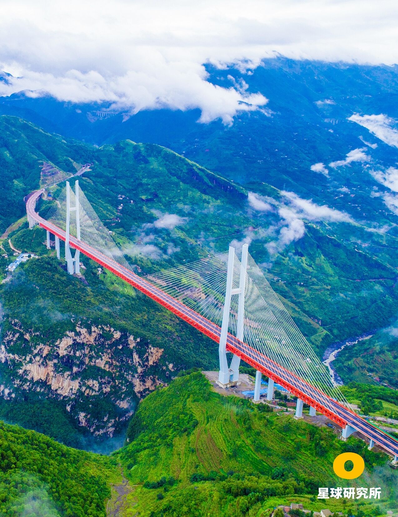 中国南方的喀斯特有多美,中国三大喀斯特地貌图片