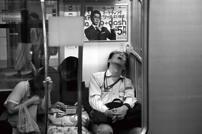 岛上微光－用一年穿过日本的冬与夏