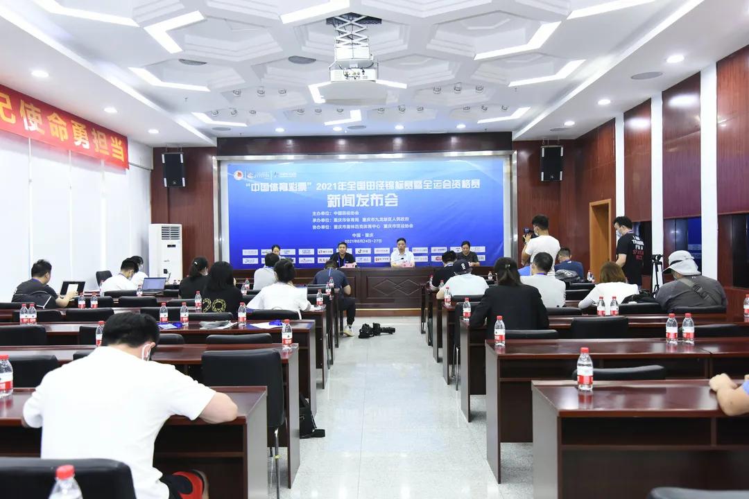 田径比赛苏炳添谢震业,苏炳添vs谢震业短跑