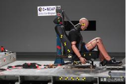 雅阁十一代主动安全测试,十代雅阁保障车