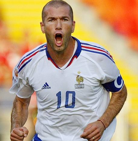 齐达内十大经典射门,球星过人绝招齐达内