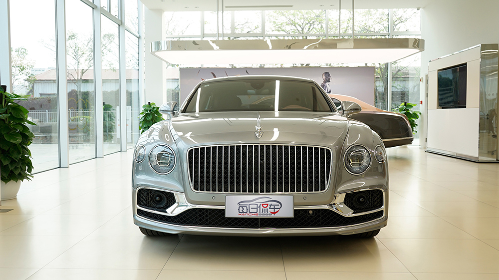 宾利飞驰2024款是立标还是平标,运动宾利飞驰