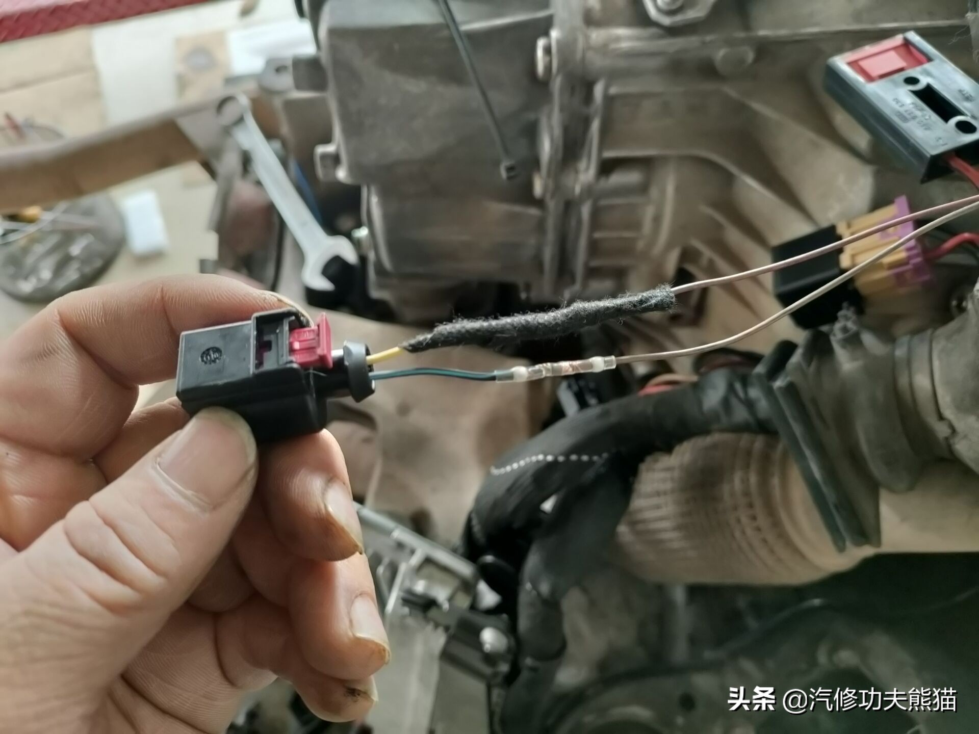 08款奥迪a6l手动挡2.0t烧机油么,09款奥迪a6l2.4烧机油怎么解决