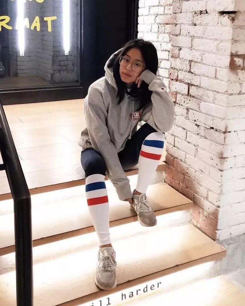 卫衣千万别瞎穿！这50件时髦又显瘦