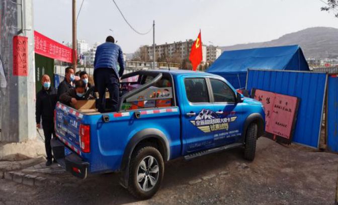 姹熸樊鐨崱杞﹂槦,姹熸樊鐨崱鐖卞績杞﹂槦瑙嗛