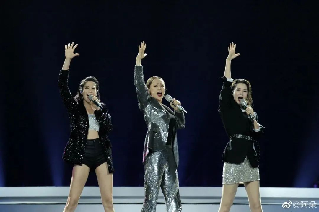 华莎到底有什么魅力,华莎最近状态