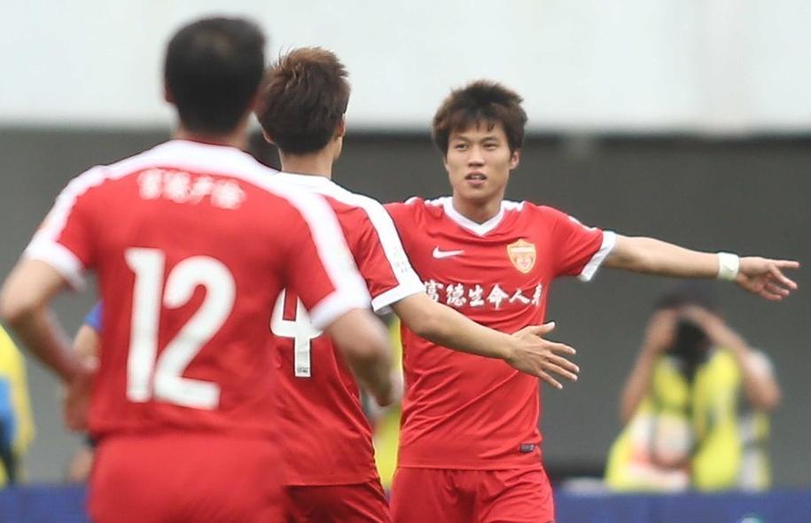 无缘迎战国足！延边旧将因伤退出东亚杯，肋骨骨折将休养6周