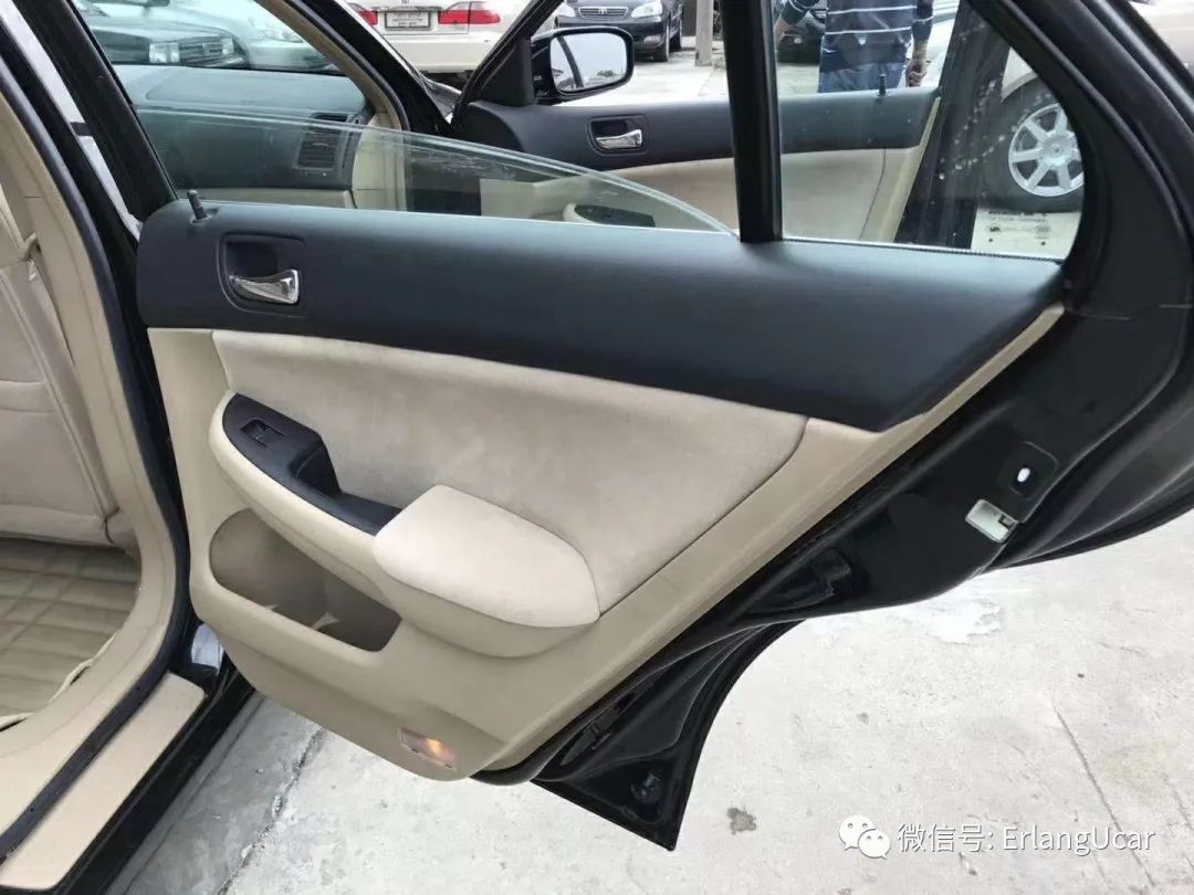 感受老车魅力仅4.5万公里第七代雅阁