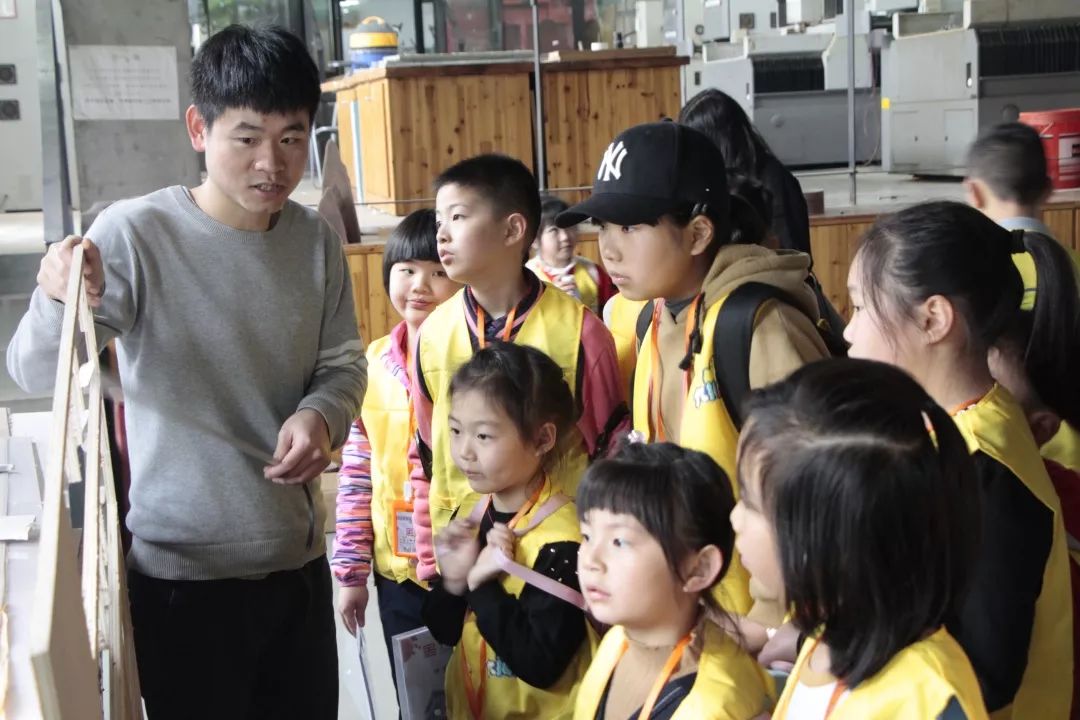 专业美院美术培训学校,高端美术特长生培训学校