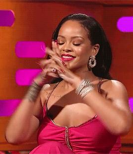 有哪些好看的联名款,好看又贵但没用的联名款