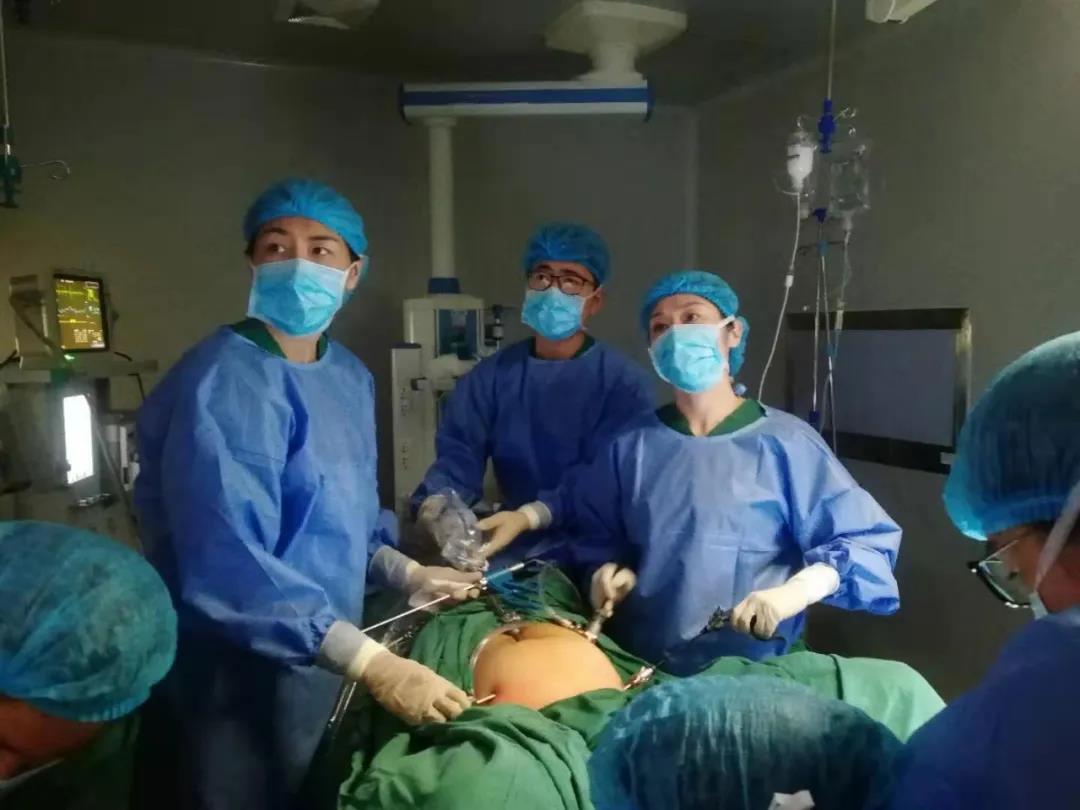 扎根基层显身手——记*安泰**市中心医院派驻下港镇卫生院妇产科第一科室主任周彬