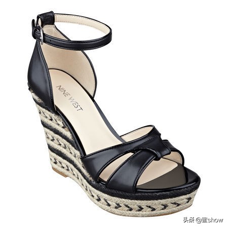 这些年买的高跟鞋,这些年穿过的鞋