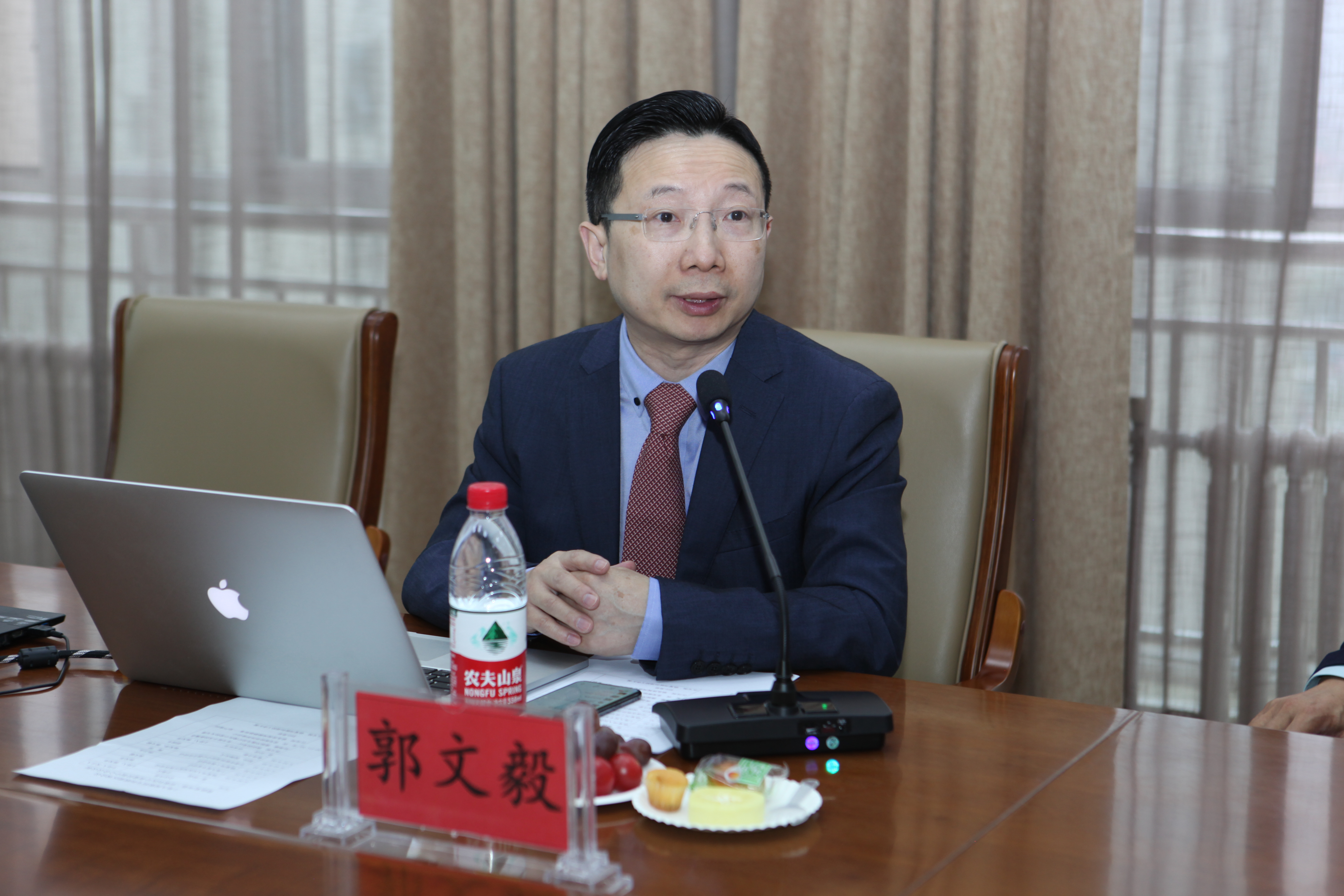 九院情系临夏 助力做强眼科