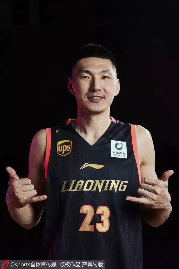 艾伦哈德森连续得分辽宁男篮,郭艾伦赵继伟现身辽宁男篮