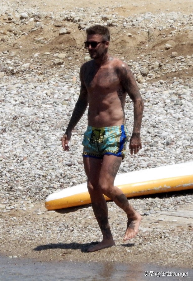 大卫贝克汉姆在英国多受欢迎,大卫贝克汉姆小时照