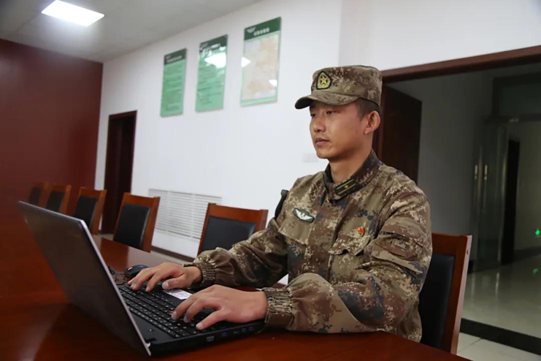 牺牲在高原的陆军,牺牲的少校