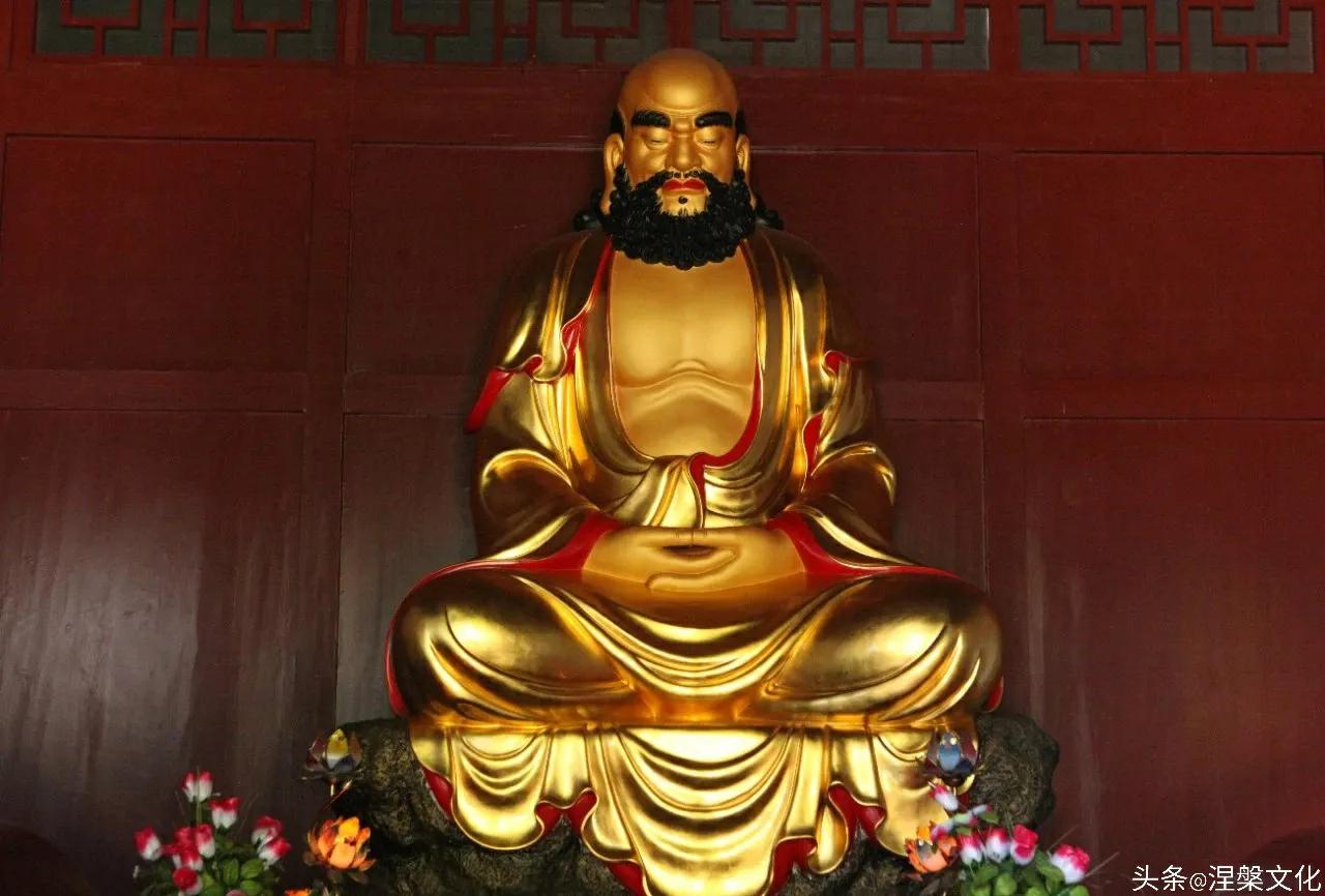 佛教里面的达摩祖师故事,达摩祖师传奇佛教版