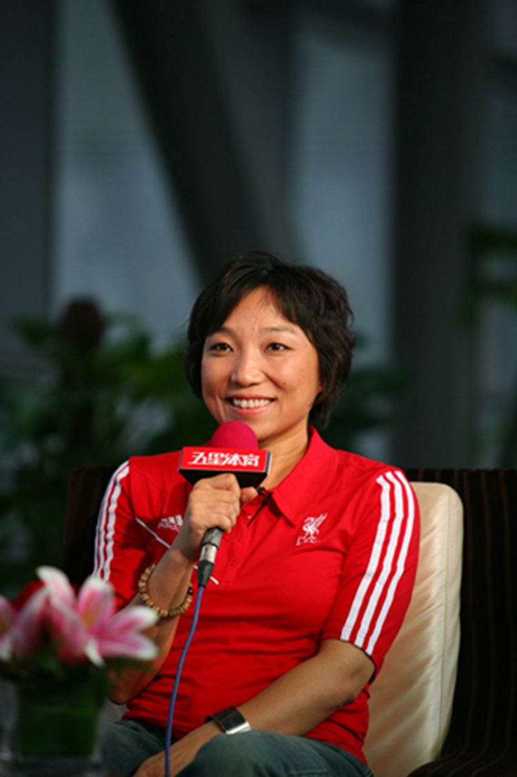 中国女足的马拉多纳,她被誉为中国女篮第一美女