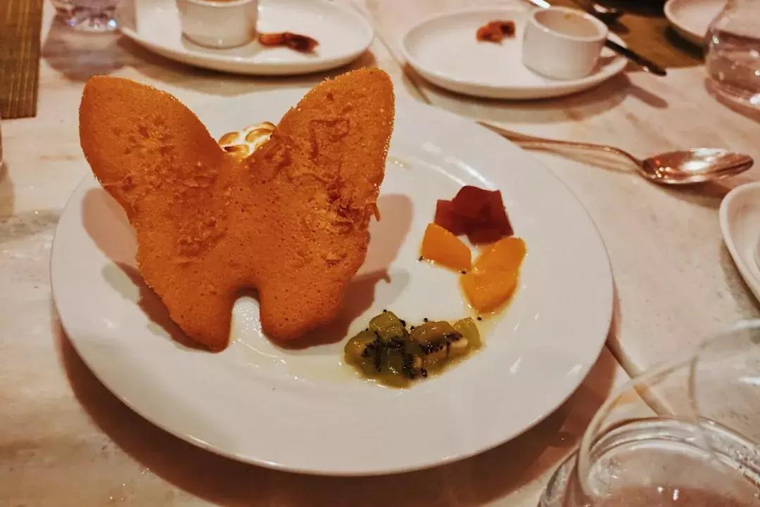 在吸引村上春树买房养老的海岛呆3天，马代帕劳在我心里降到第二