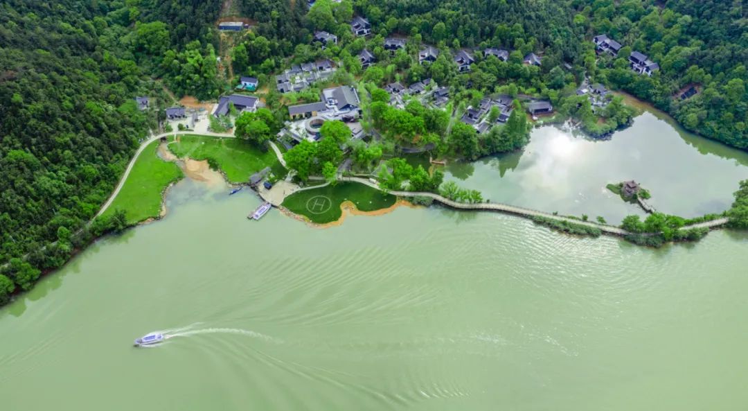 涓栦織涔嬮棿鏂瑰涔嬪,鏂瑰涔嬮棿灏樹笘涔嬪