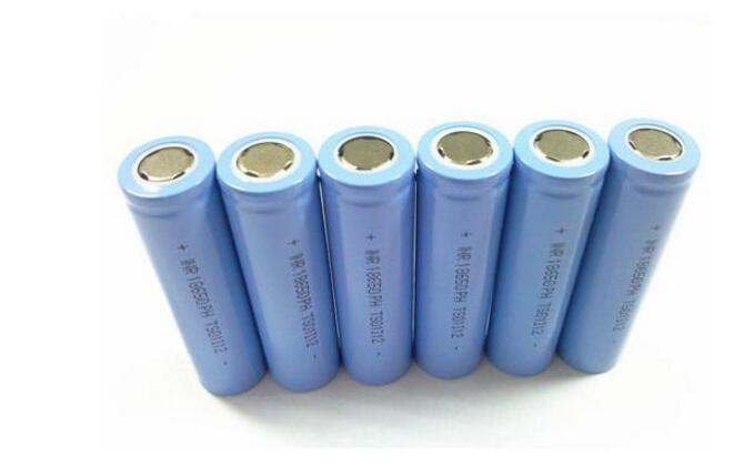 18650锂电池充不进去怎么激活,18650锂电池可以用万能充电器充吗