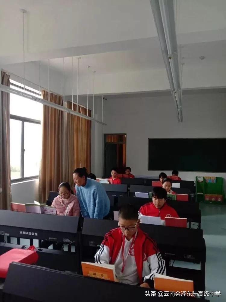 鍙堟槸鍒汉瀹剁殑瀛︽牎,鍙堟槸鍒汉瀹剁殑瀛╁瓙瀹屾暣瑙嗛