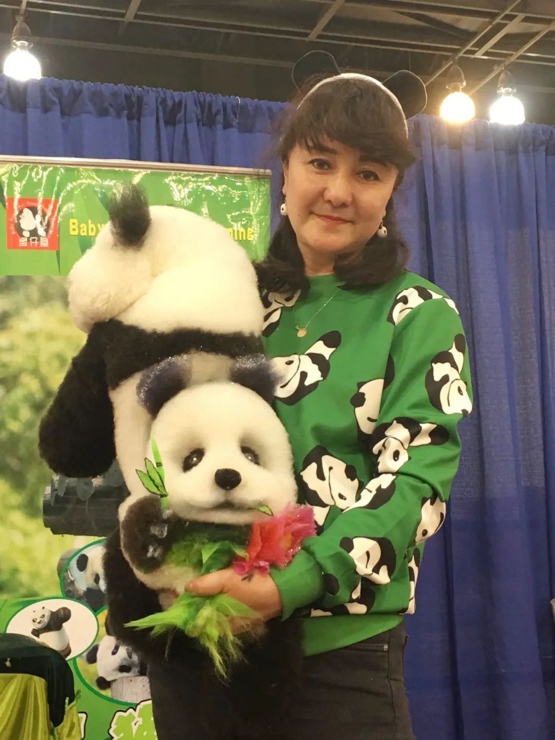 BlingBlink宠物彩妆粉亮相2021CPF广州国际宠博会