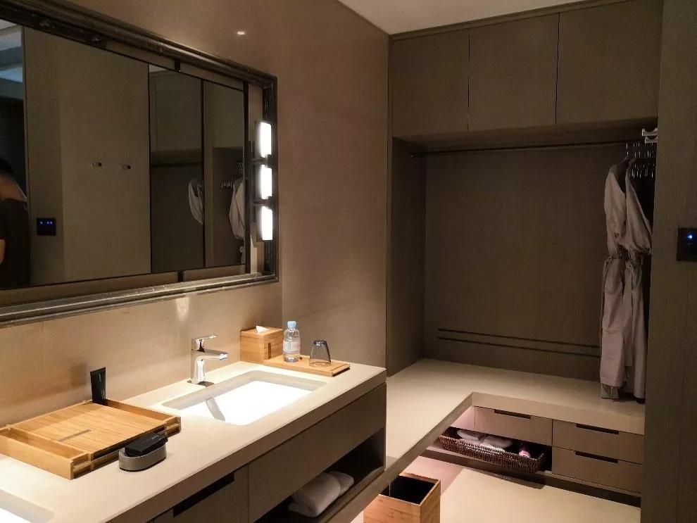 桂林阳朔糖厂改造酒店,阳朔老糖厂酒店